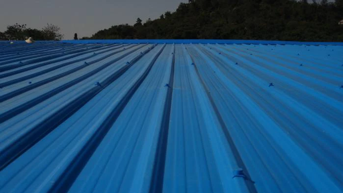 China manufacturer directly supply lightweight PVC roofing material